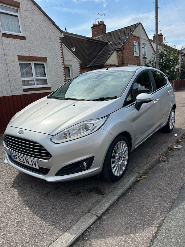 Used Ford Fiesta 2013 for sale - 75422286: Photo 3