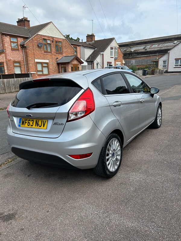 Used Ford Fiesta 2013 for sale - 75422286: Photo 8