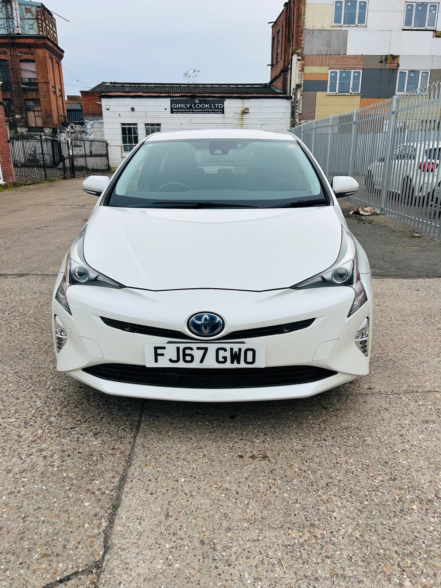 Used Toyota Prius 2025 for sale - 78202508: Photo 2