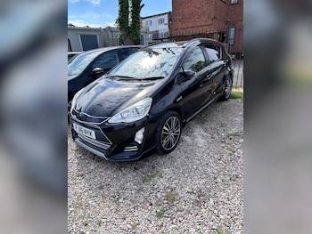 Used Toyota Aqua 2016 for sale - 78469464: Photo