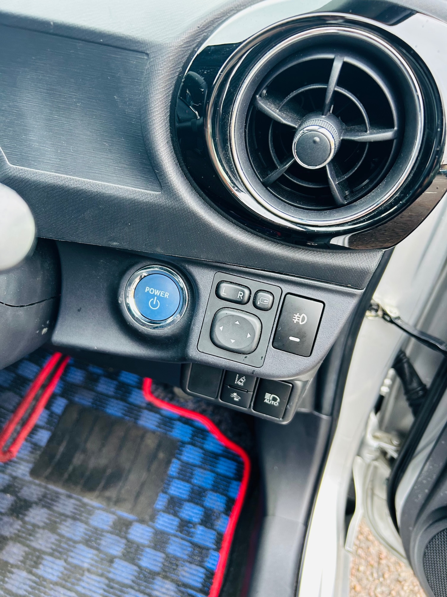 Used Toyota Aqua 2016 for sale - 77318646: Photo 10