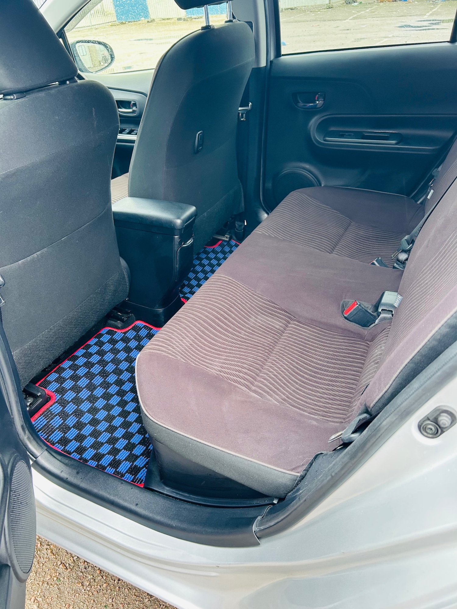 Used Toyota Aqua 2016 for sale - 77318646: Photo 14