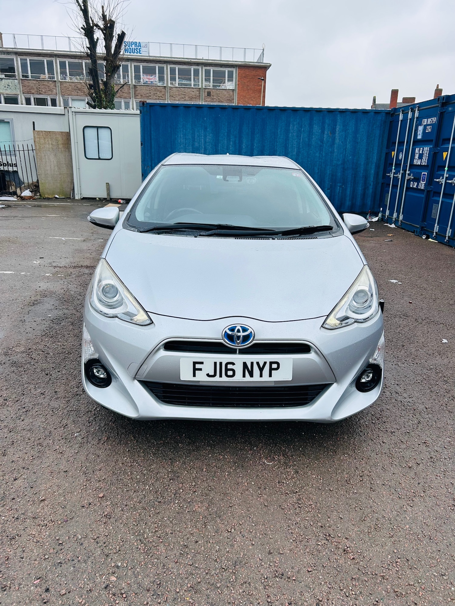 Used Toyota Aqua 2016 for sale - 77318646: Photo 2