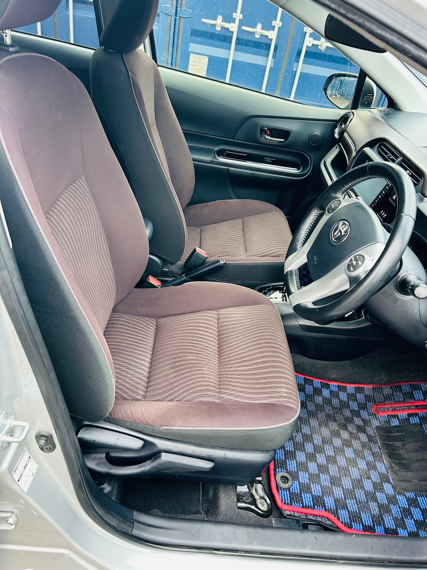 Used Toyota Aqua 2016 for sale - 77318646: Photo 6