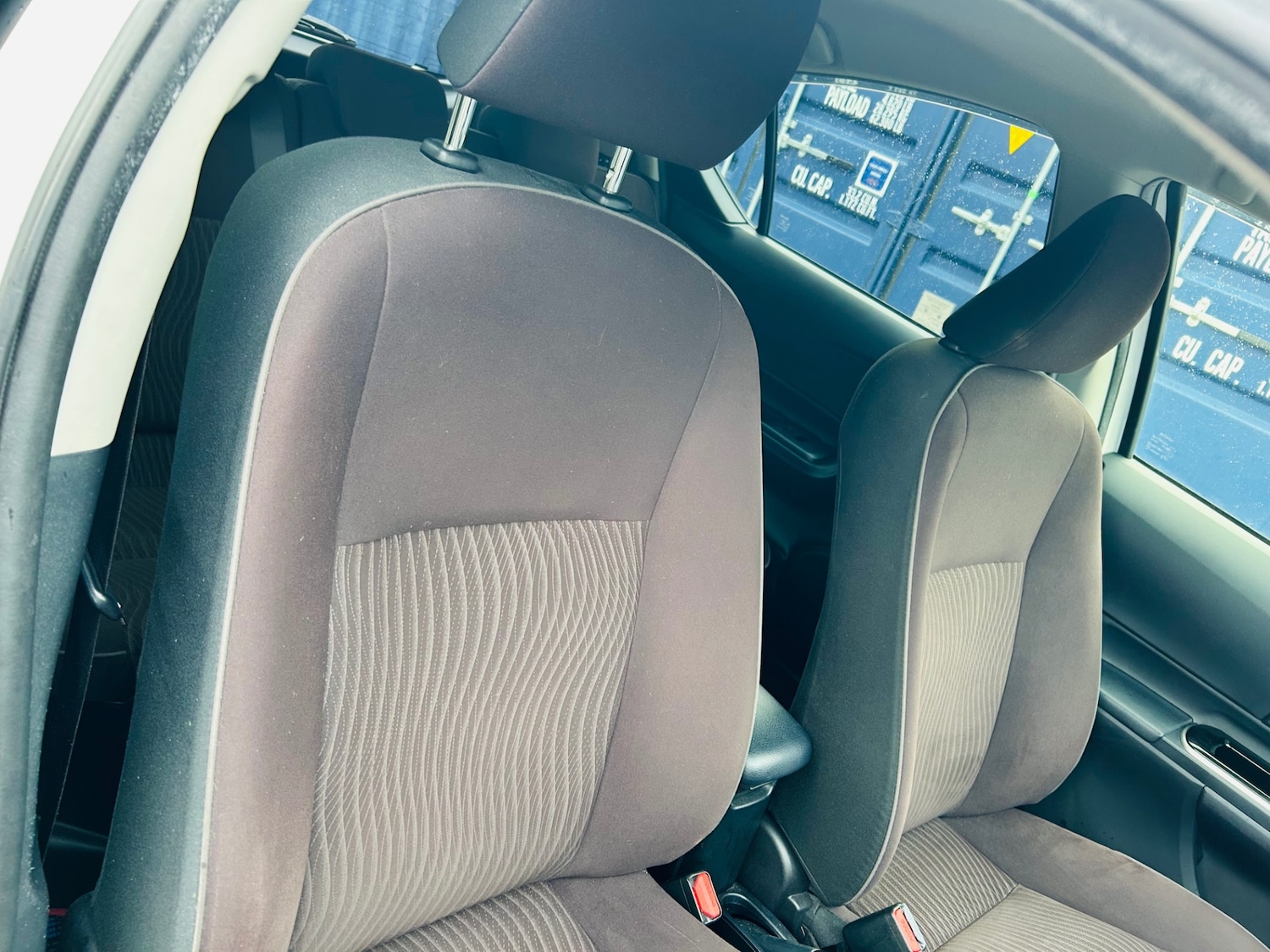 Used Toyota Aqua 2016 for sale - 77318646: Photo 8