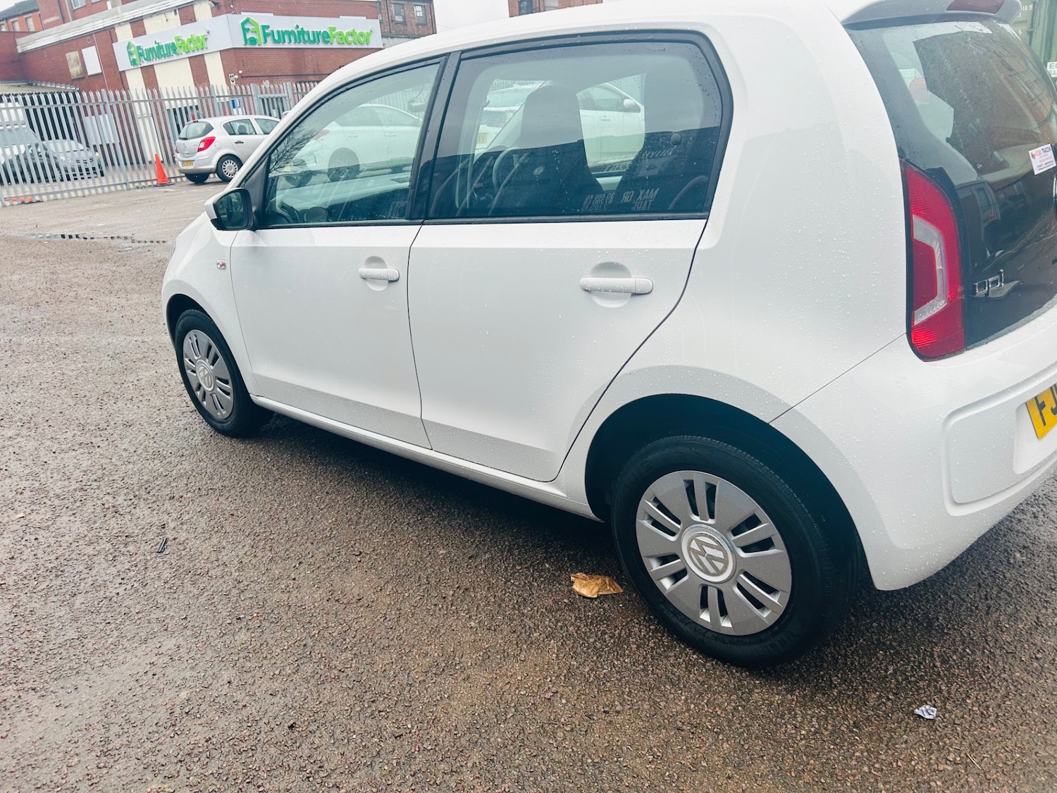 Used Volkswagen up! 2015 for sale - 77272553: Photo 11