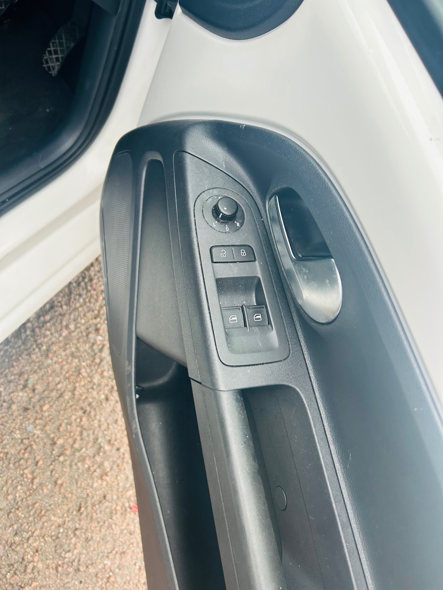 Used Volkswagen up! 2015 for sale - 77272553: Photo 13