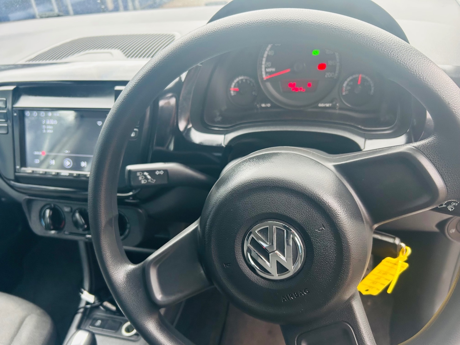 Used Volkswagen up! 2015 for sale - 77272553: Photo 6