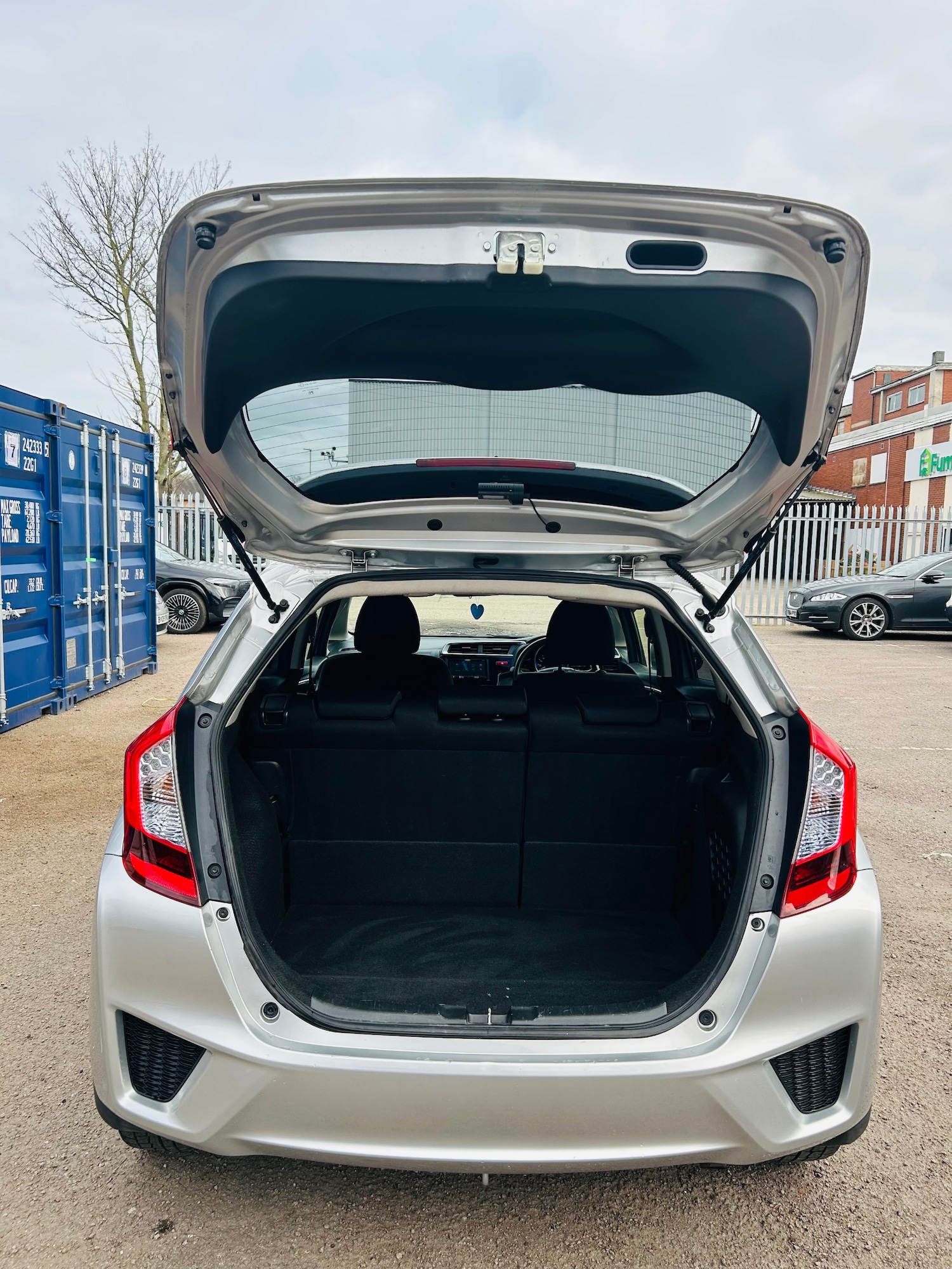 Used Honda Jazz 2014 for sale - 77735516: Photo 16