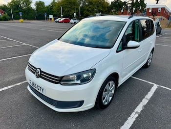 Used Volkswagen Touran 2013 for sale - 79643973: Photo