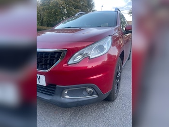 Used Peugeot 2008 2016 for sale - 76244620: Photo