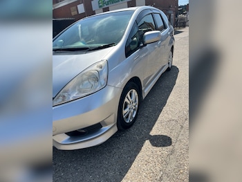 Used Honda Jazz 2013 for sale - 74538725: Photo