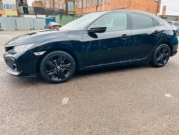 Used Honda Civic 2018 for sale - 77478286: Photo