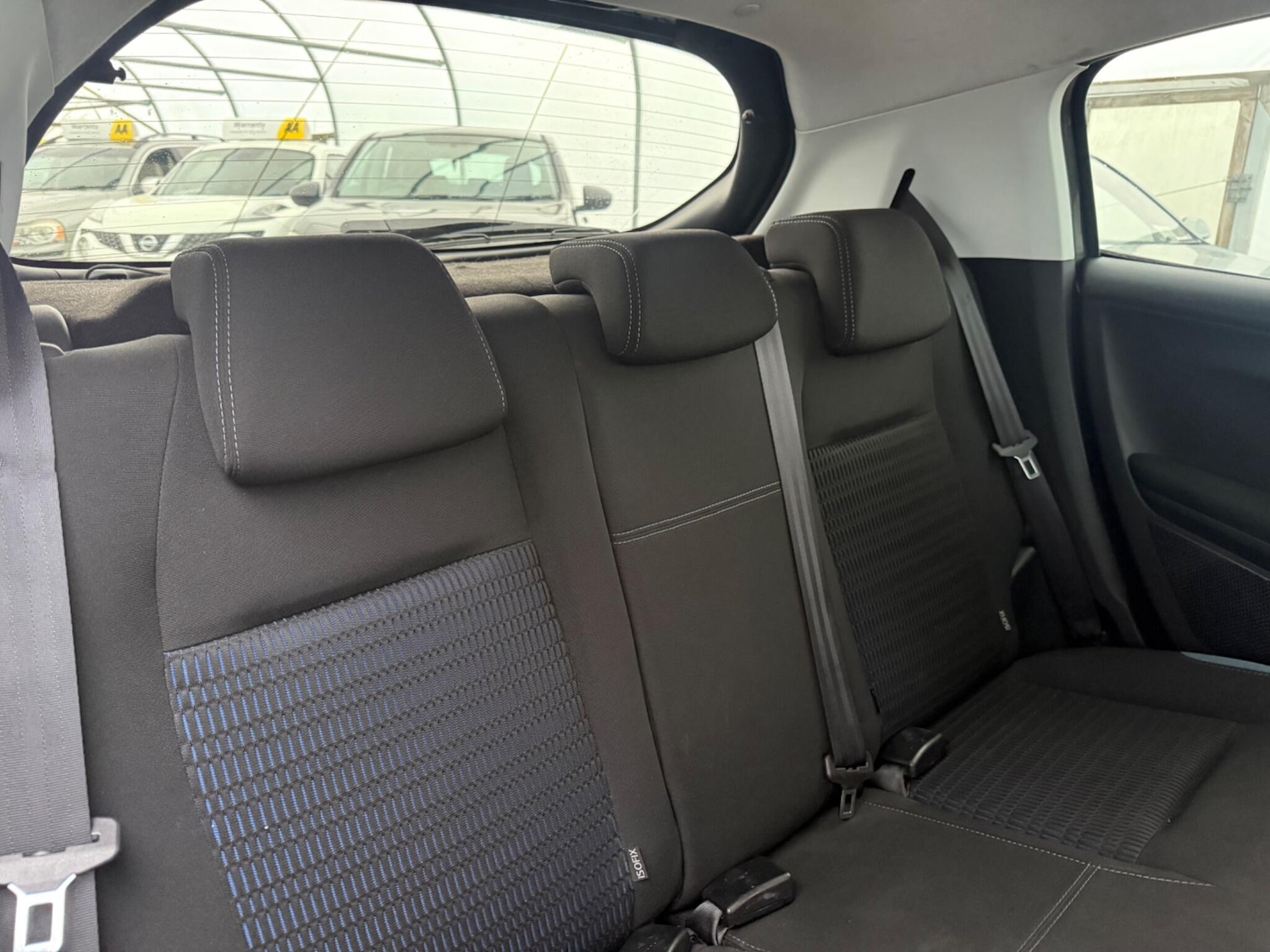 Used Peugeot 208 2015 for sale - 77315102: Photo 20