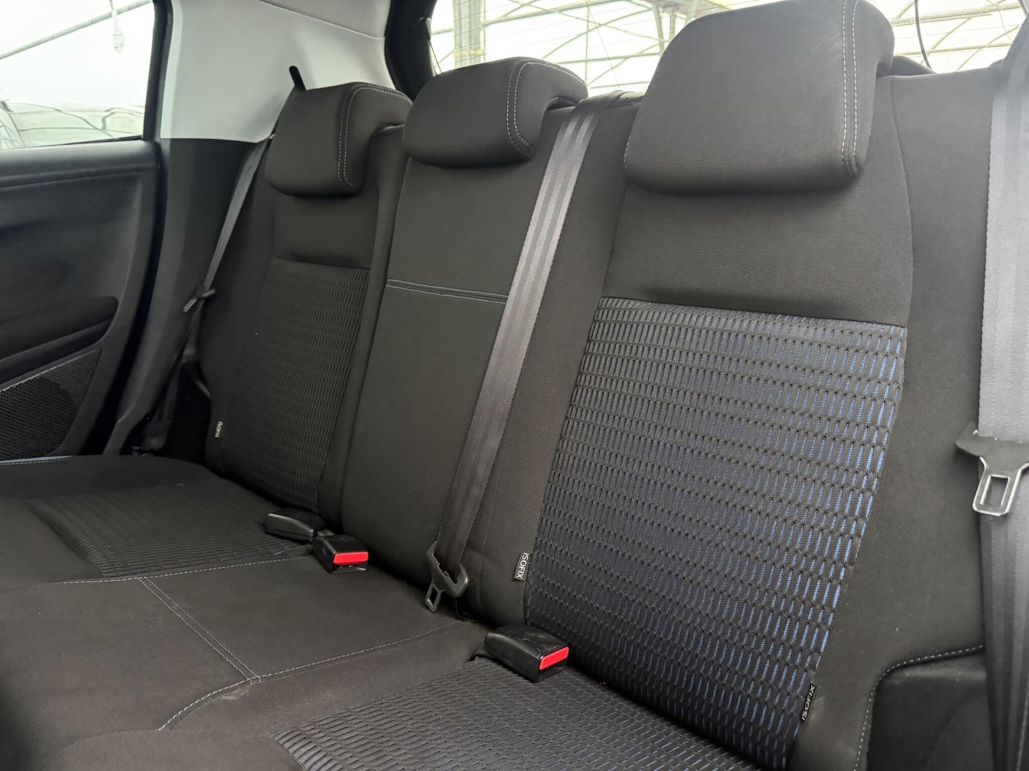 Used Peugeot 208 2015 for sale - 77315102: Photo 23