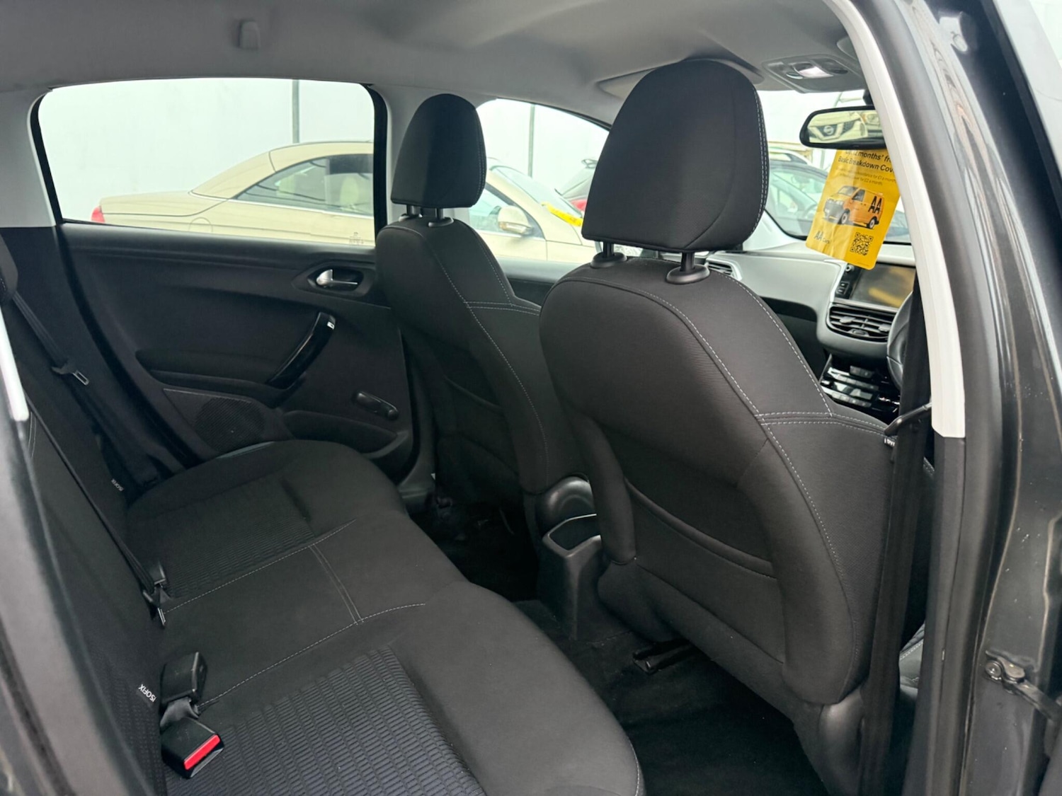 Used Peugeot 208 2015 for sale - 77315102: Photo 50