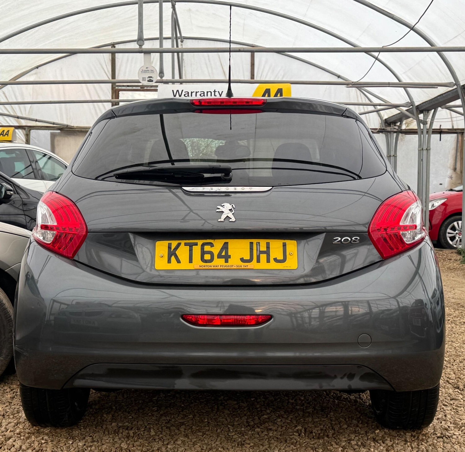 Used Peugeot 208 2015 for sale - 77315102: Photo 6