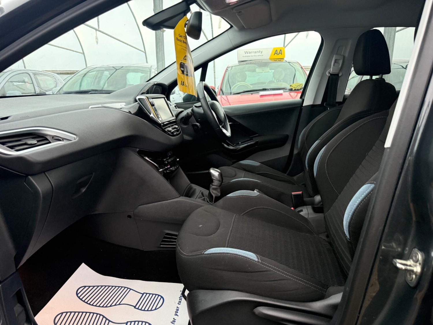 Used Peugeot 208 2015 for sale - 77315102: Photo 62