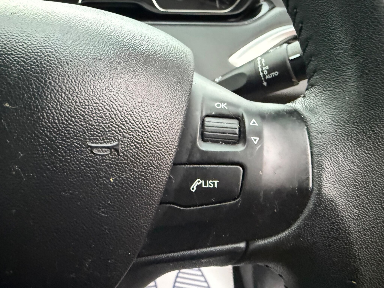 Used Peugeot 208 2015 for sale - 77315102: Photo 66