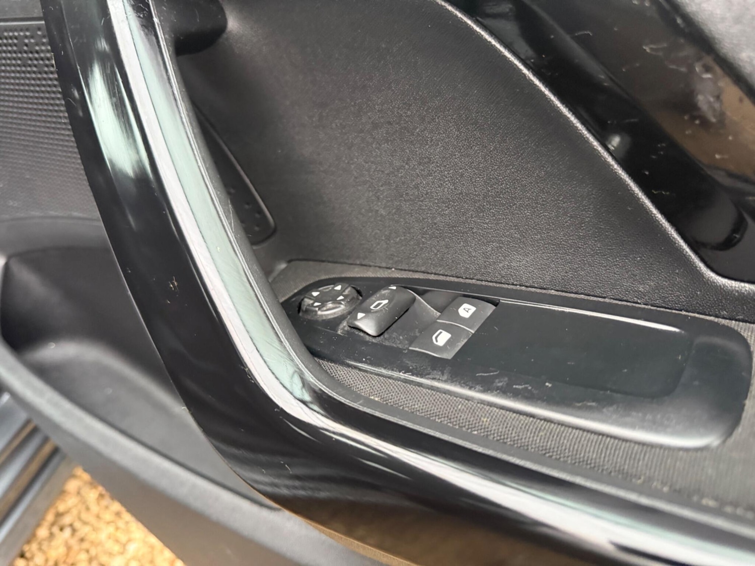 Used Peugeot 208 2015 for sale - 77315102: Photo 69