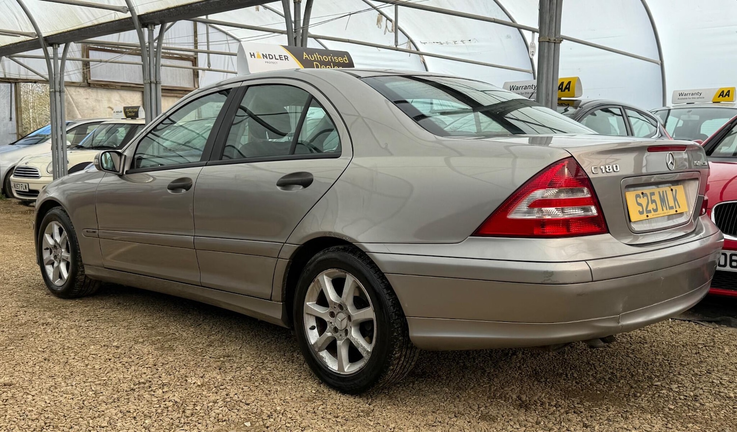 Used Mercedes-Benz C Class 2005 for sale - 77898390: Photo 11