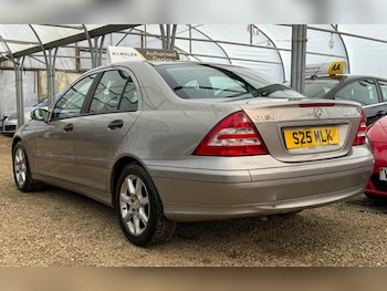 Used Mercedes-Benz C Class 2005 for sale - 77898390: Photo