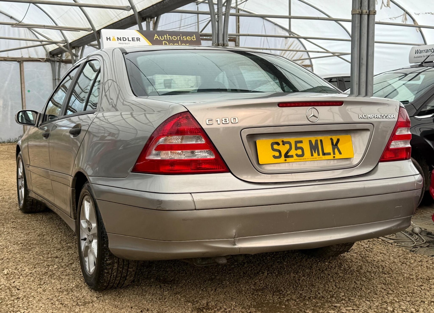 Used Mercedes-Benz C Class 2005 for sale - 77898390: Photo 38