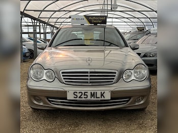 Used Mercedes-Benz C Class 2005 for sale - 77898390: Photo