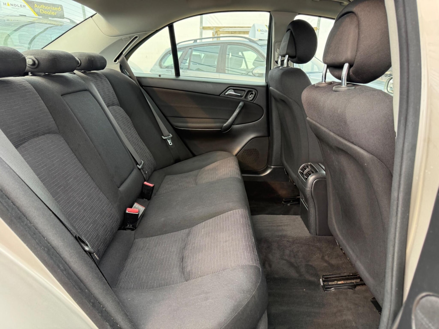 Used Mercedes-Benz C Class 2005 for sale - 77898390: Photo 51