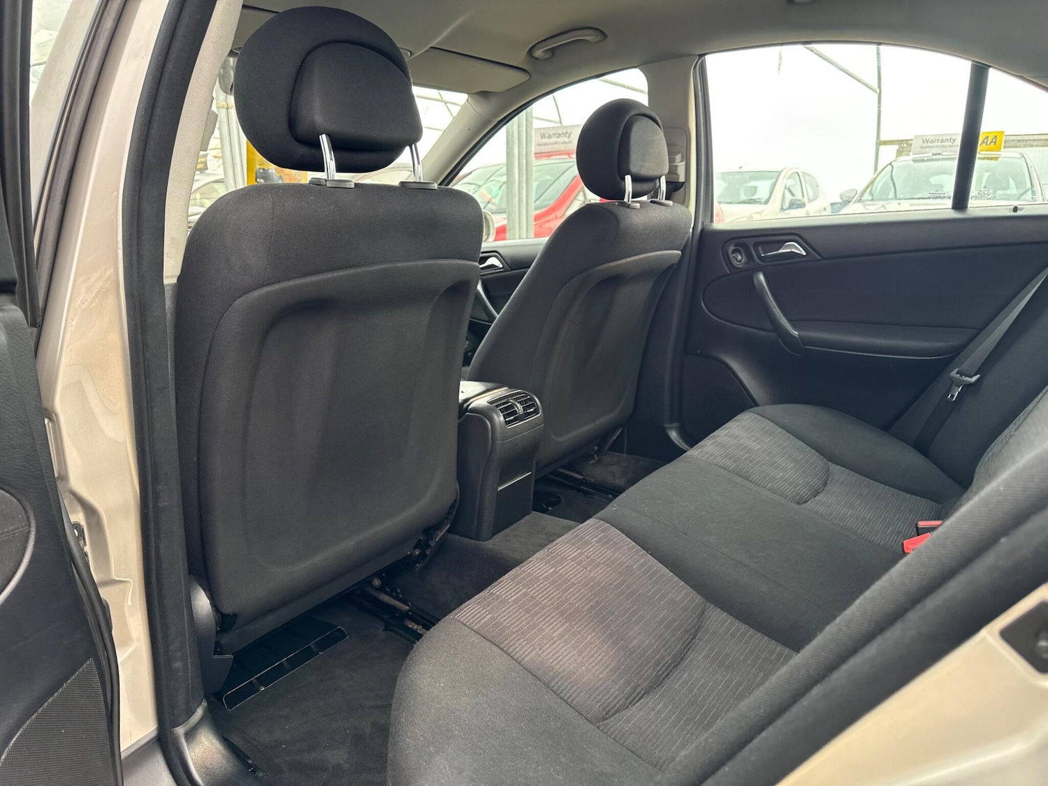 Used Mercedes-Benz C Class 2005 for sale - 77898390: Photo 57