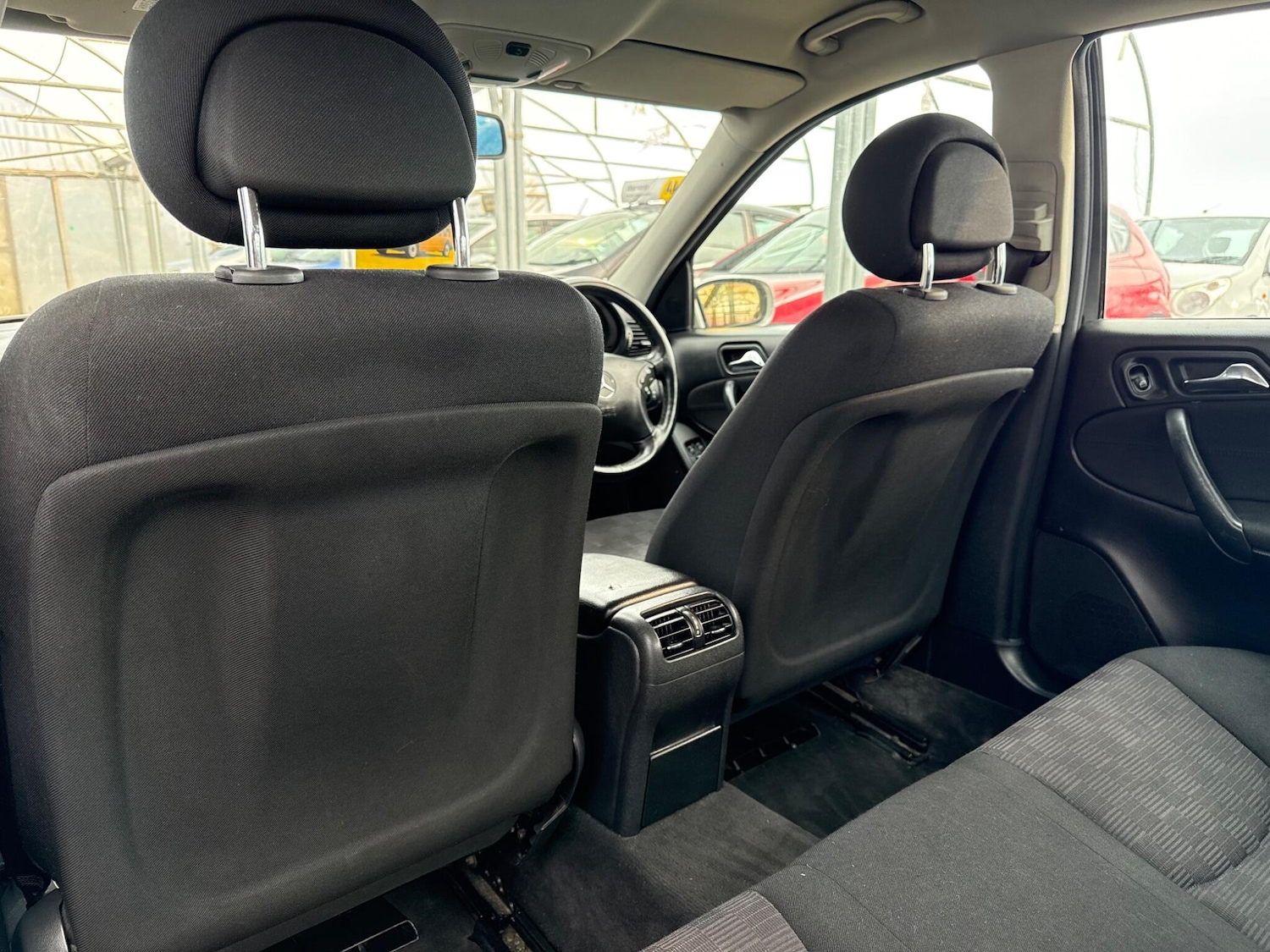 Used Mercedes-Benz C Class 2005 for sale - 77898390: Photo 58