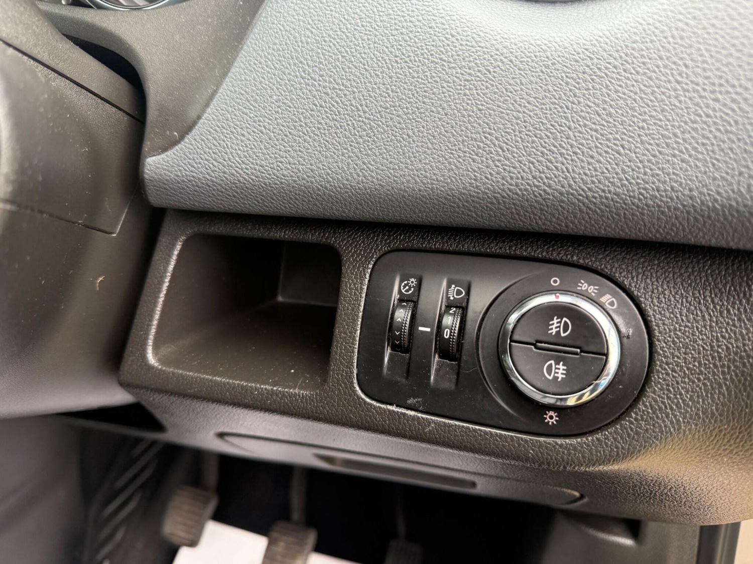 Used Vauxhall Meriva 2011 for sale - 78127554: Photo 63