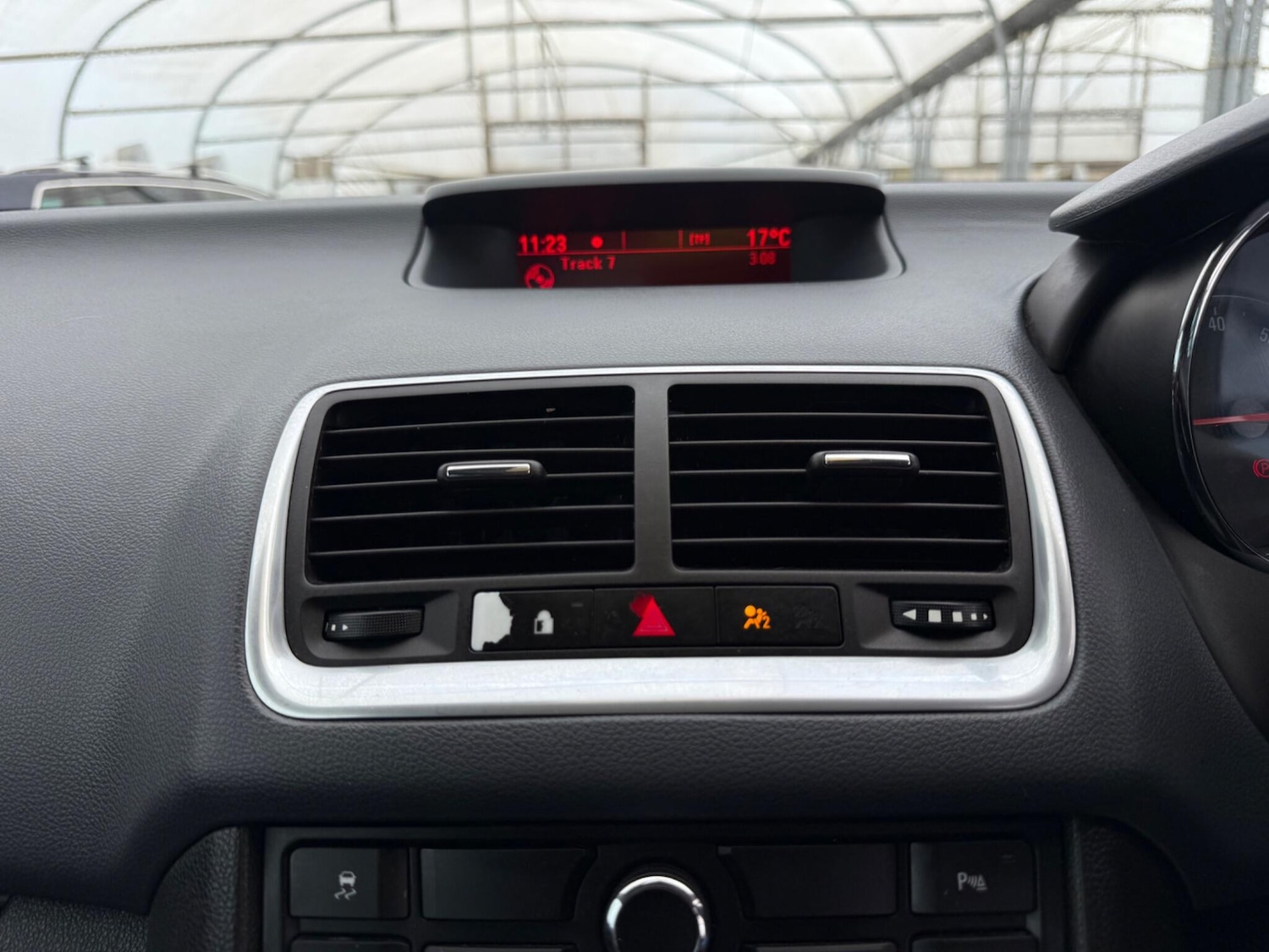 Used Vauxhall Meriva 2011 for sale - 78127554: Photo 79