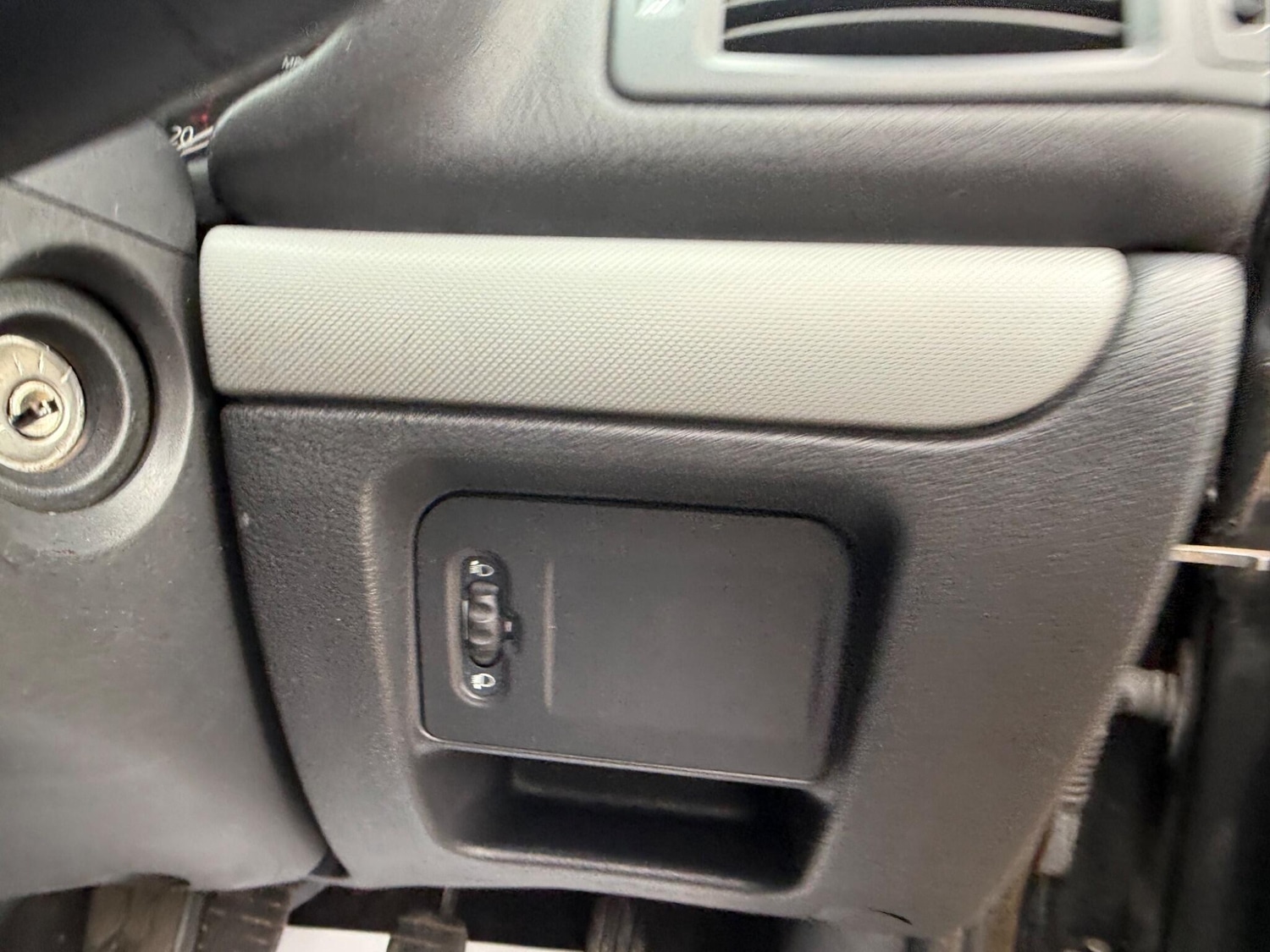 Used Renault Clio 2007 for sale - 77575003: Photo 64