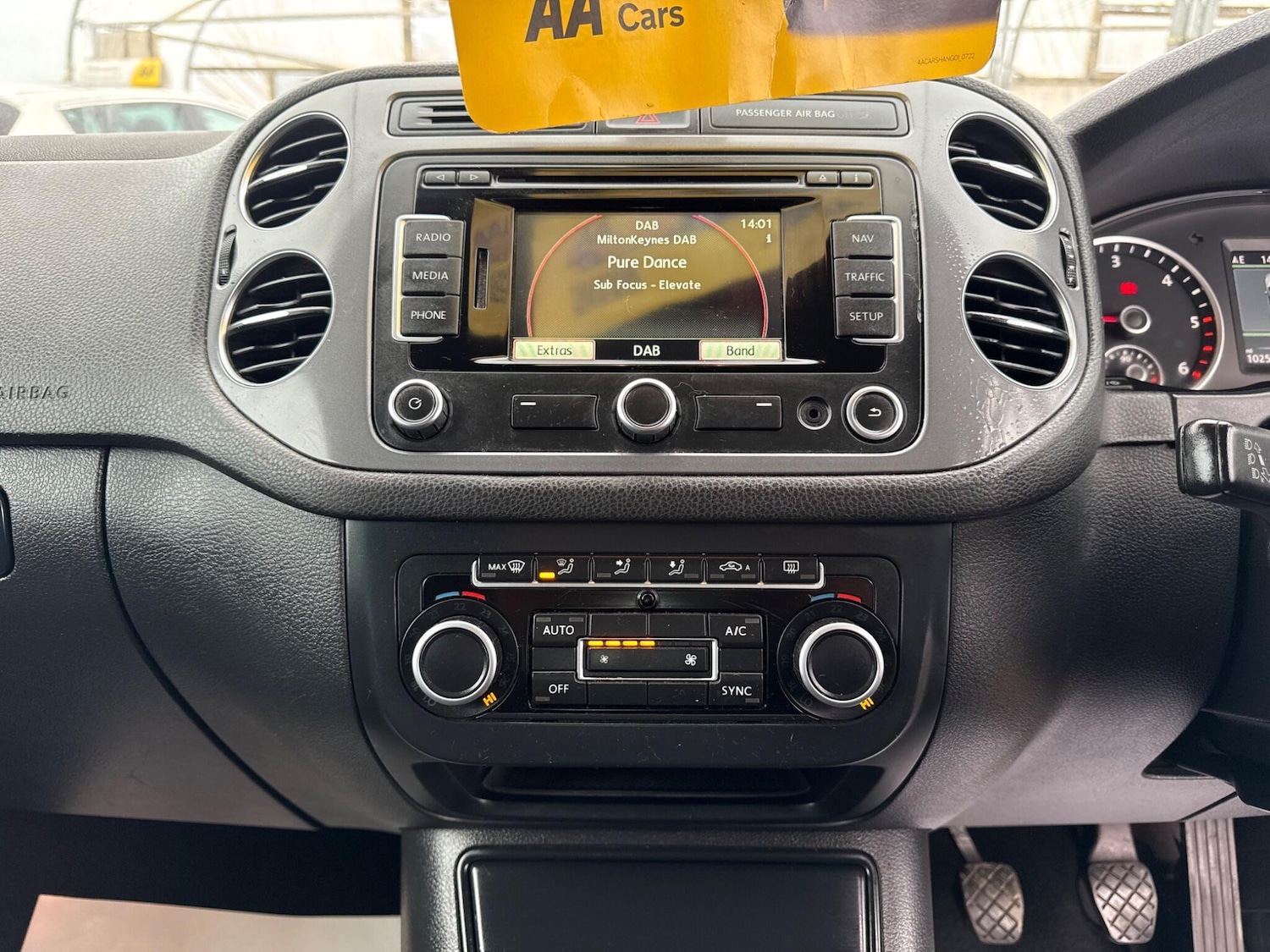 Used Volkswagen Tiguan 2013 for sale - 77330523: Photo 63