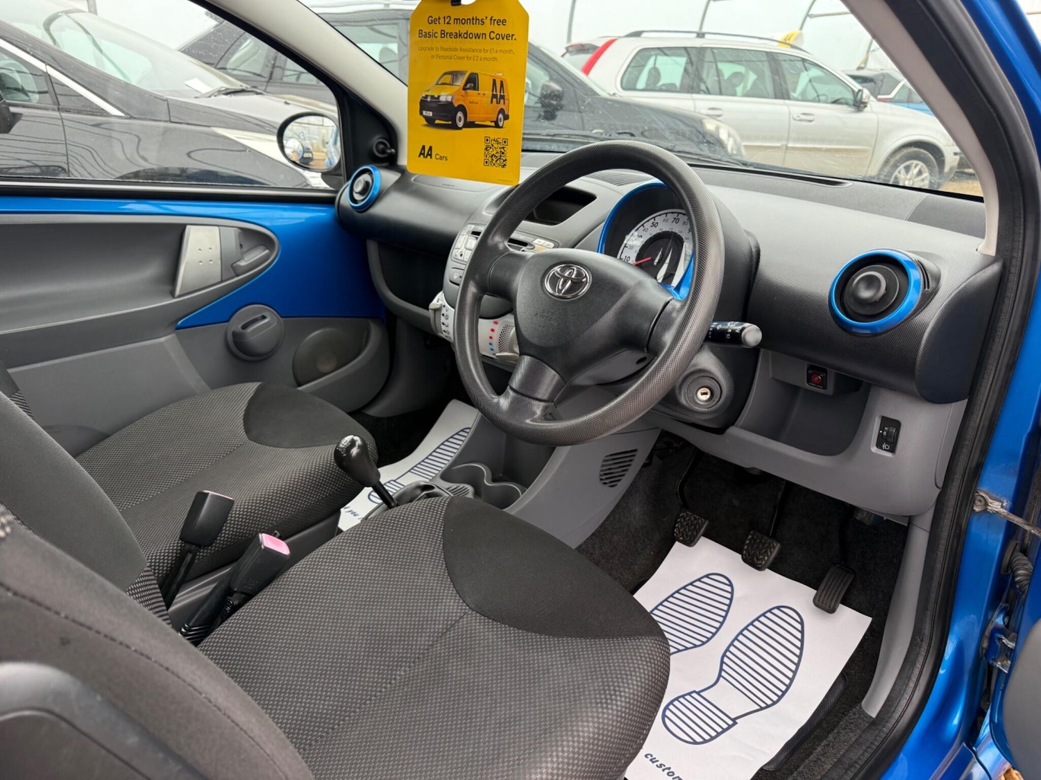 Used Toyota AYGO 2010 for sale - 76094431: Photo 12