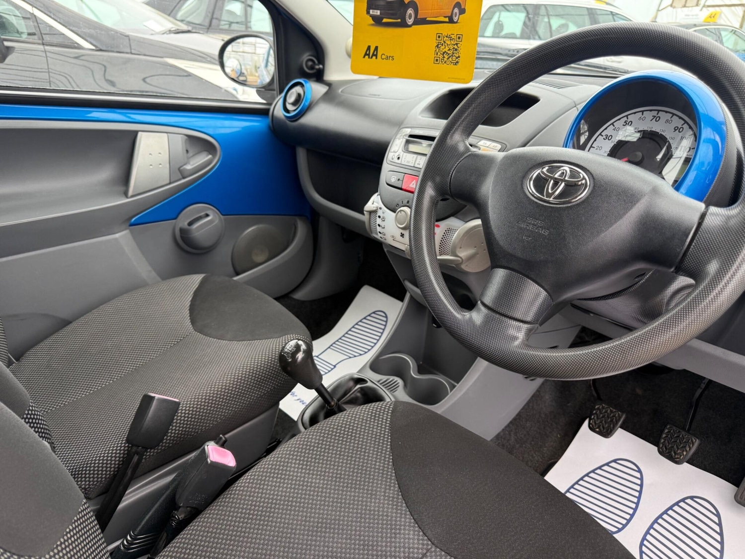 Used Toyota AYGO 2010 for sale - 76094431: Photo 13