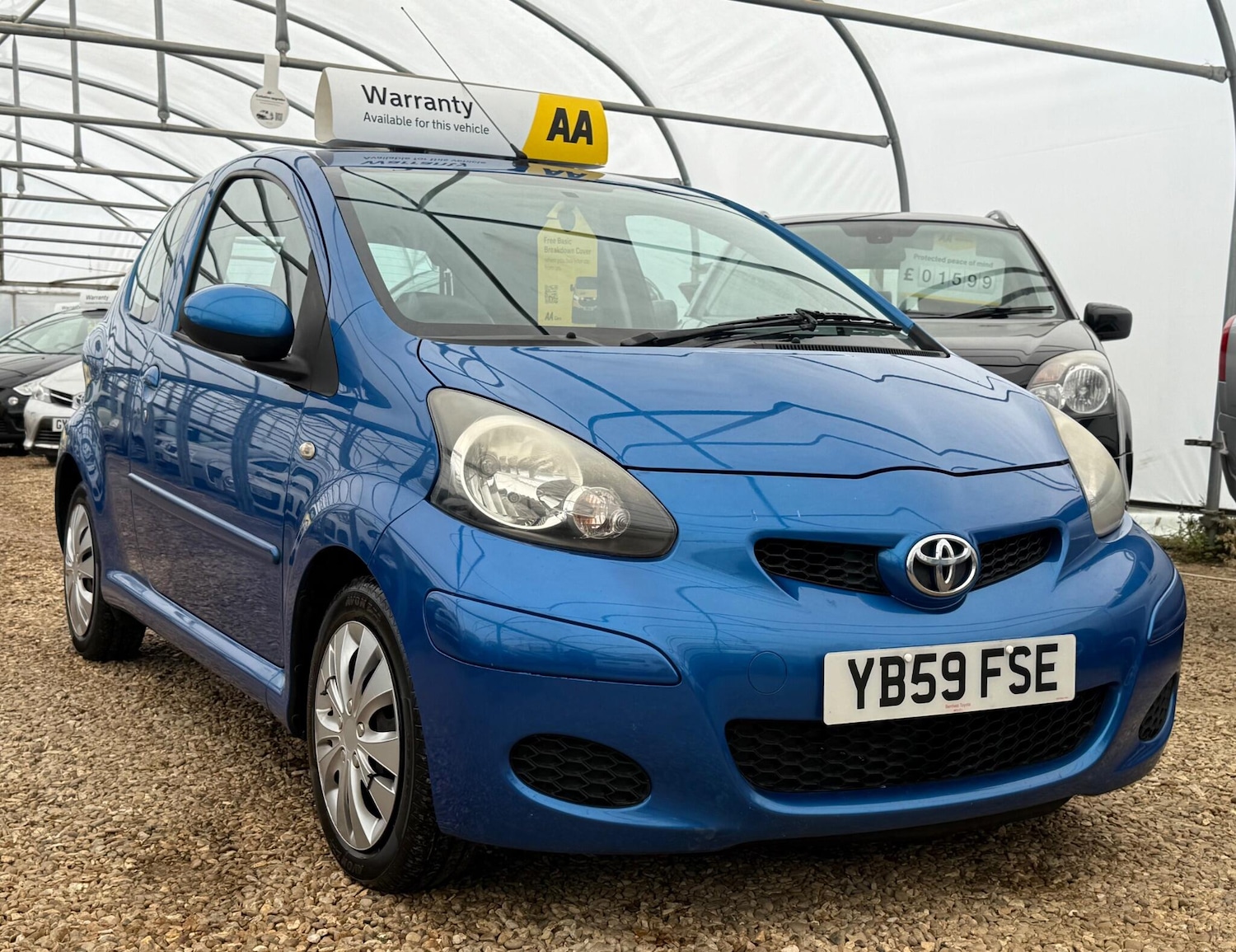 Used Toyota AYGO 2010 for sale - 76094431: Photo 28