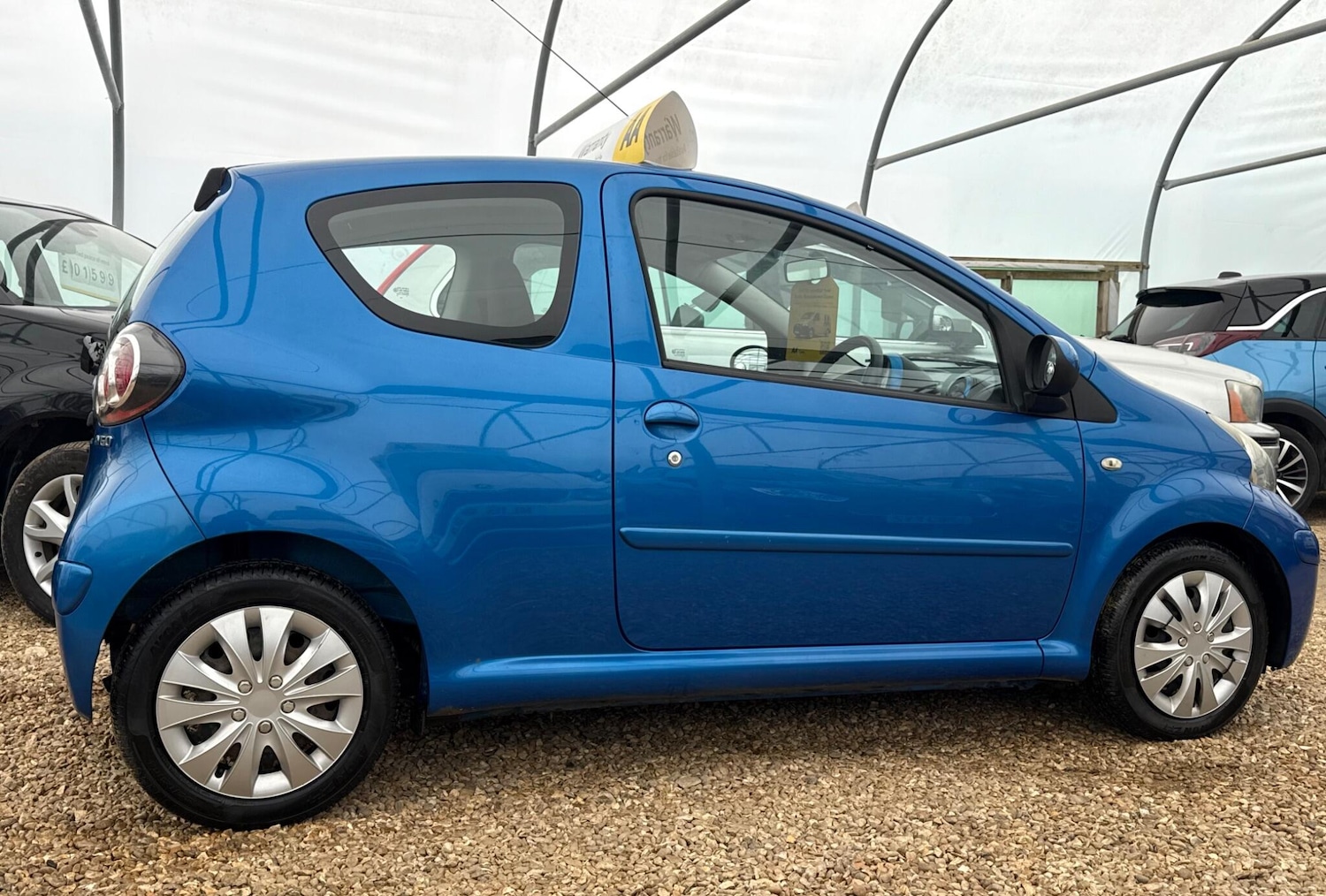 Used Toyota AYGO 2010 for sale - 76094431: Photo 31