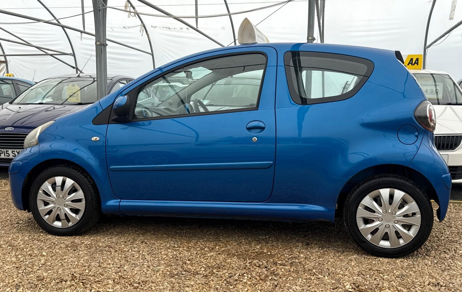 Used Toyota AYGO 2010 for sale - 76094431: Photo 38