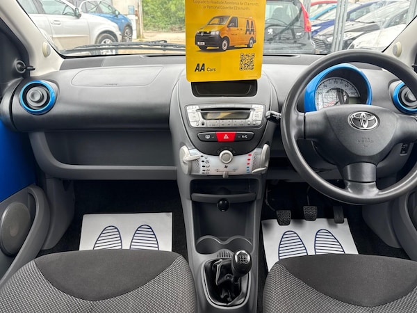 Used Toyota AYGO 2010 for sale - 76094431: Photo 3
