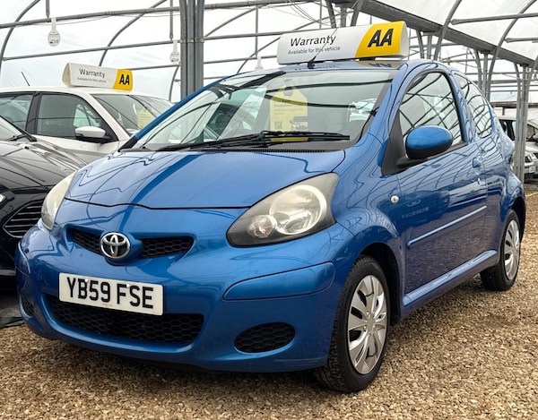 Used Toyota AYGO 2010 for sale - 76094431: Photo 41