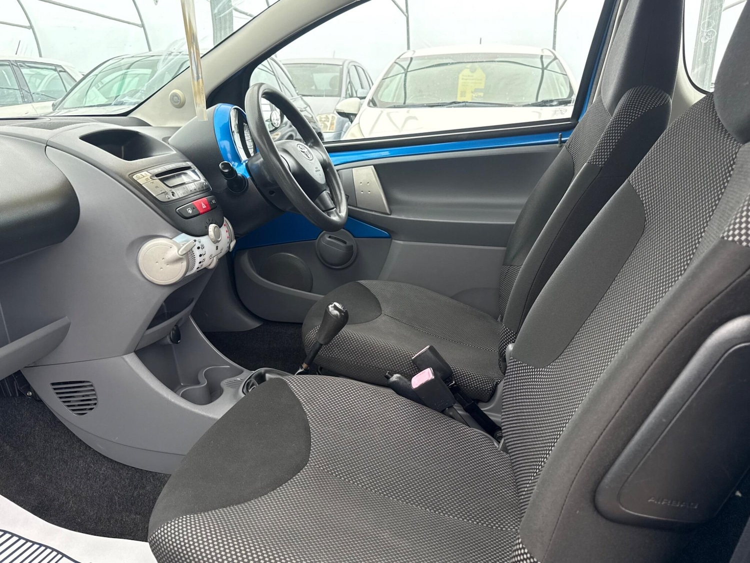 Used Toyota AYGO 2010 for sale - 76094431: Photo 56