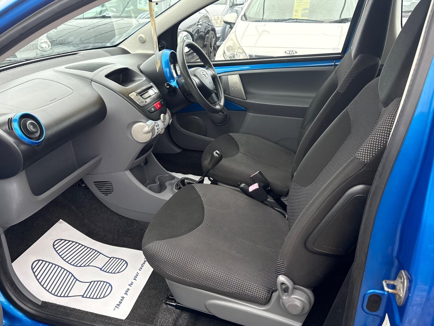 Used Toyota AYGO 2010 for sale - 76094431: Photo 57