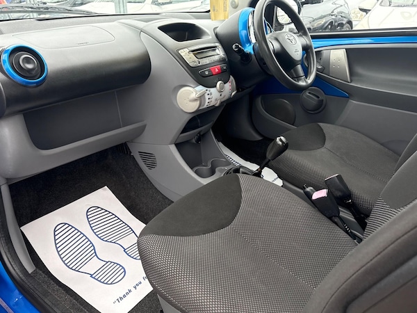 Used Toyota AYGO 2010 for sale - 76094431: Photo 58