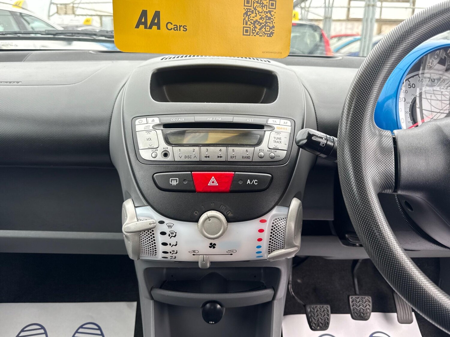 Used Toyota AYGO 2010 for sale - 76094431: Photo 59