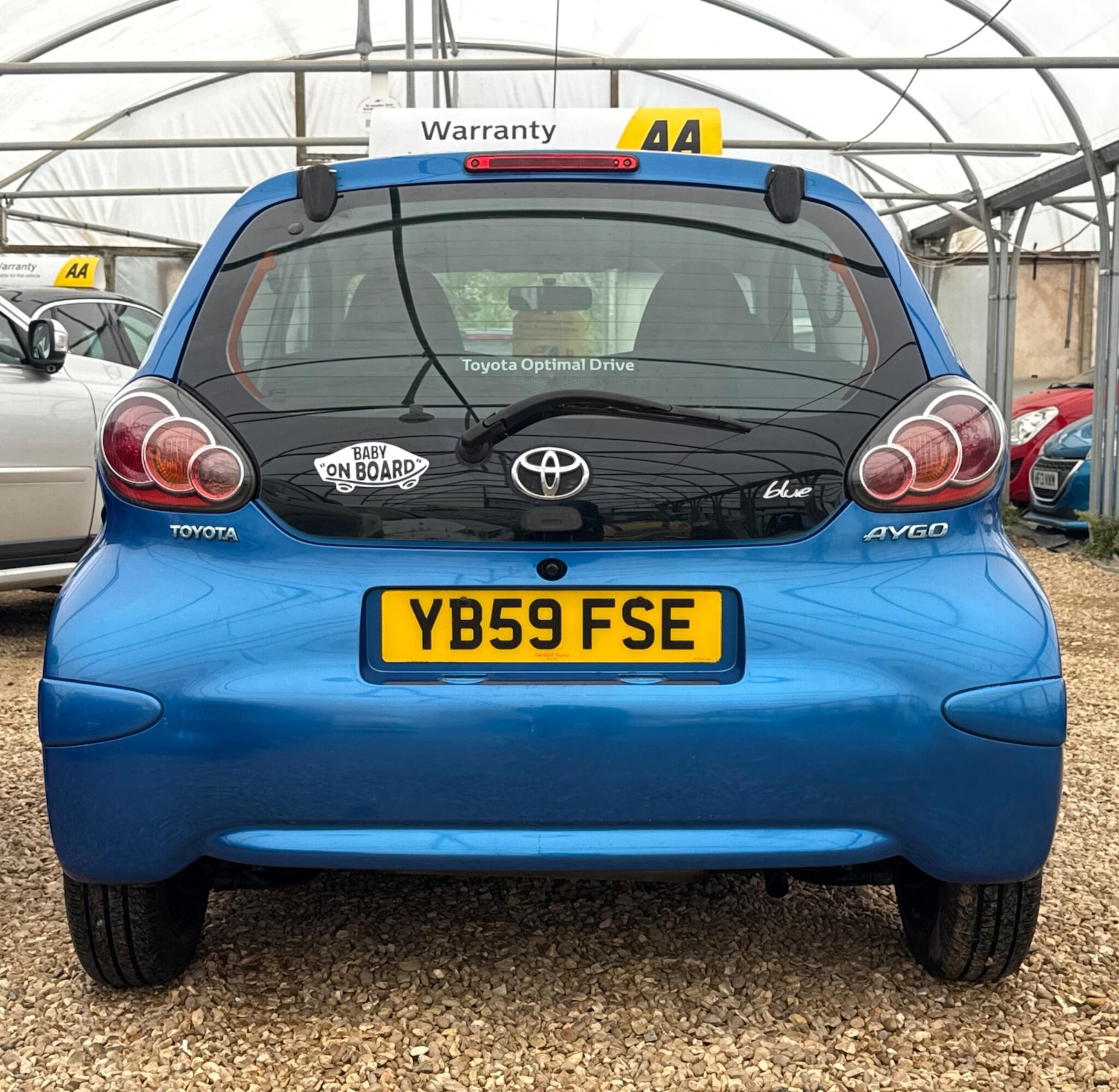 Used Toyota AYGO 2010 for sale - 76094431: Photo 6