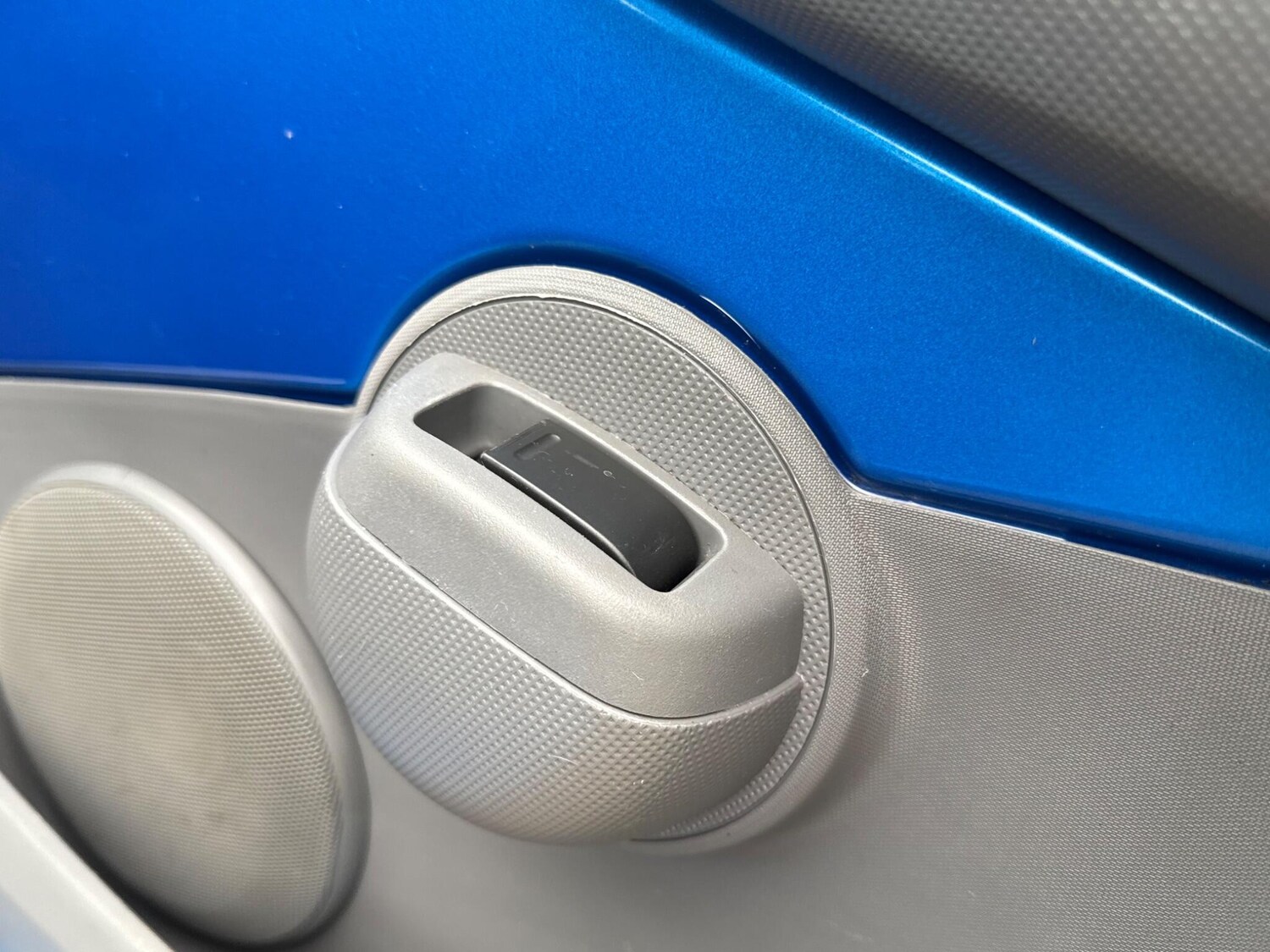 Used Toyota AYGO 2010 for sale - 76094431: Photo 65