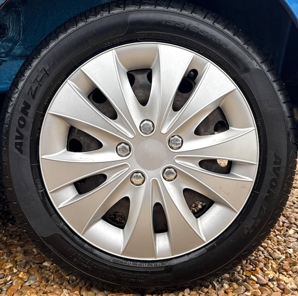 Used Toyota AYGO 2010 for sale - 76094431: Photo 76