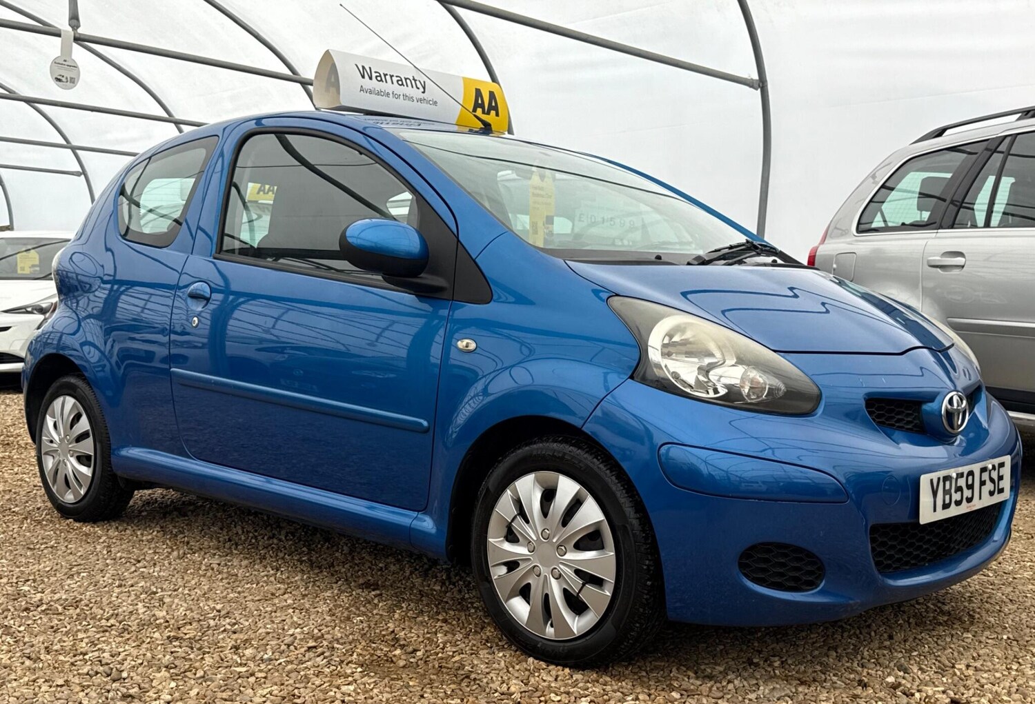 Used Toyota AYGO 2010 for sale - 76094431: Photo 8